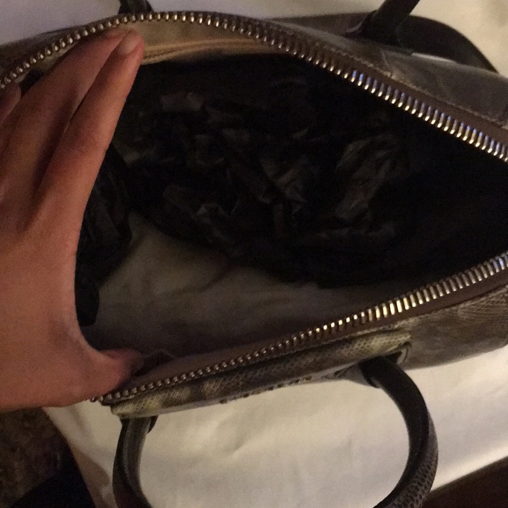 Givenchy Python Antigona Purse - image 5